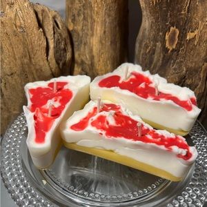 Strawberry Cheesecake Slice Candle
